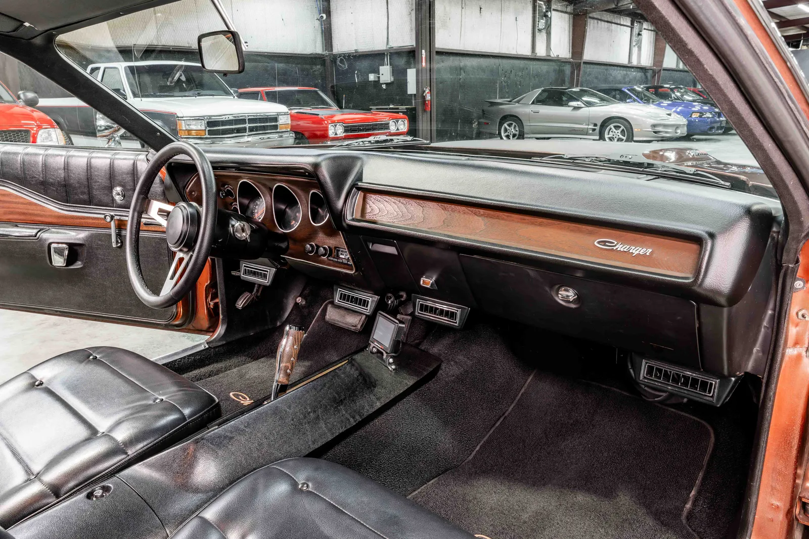 1973-Plymouth-Cuda-Autumn Bronze Metallic-WH23H3A171040-49.jpg